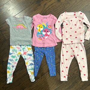 2T girls pajamas